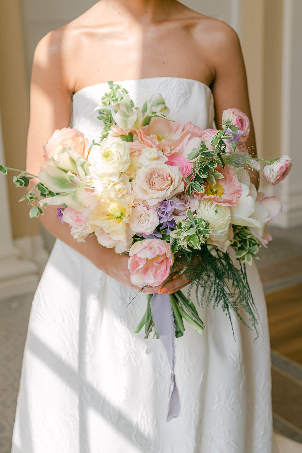 Soft pastel bouquet colour palette