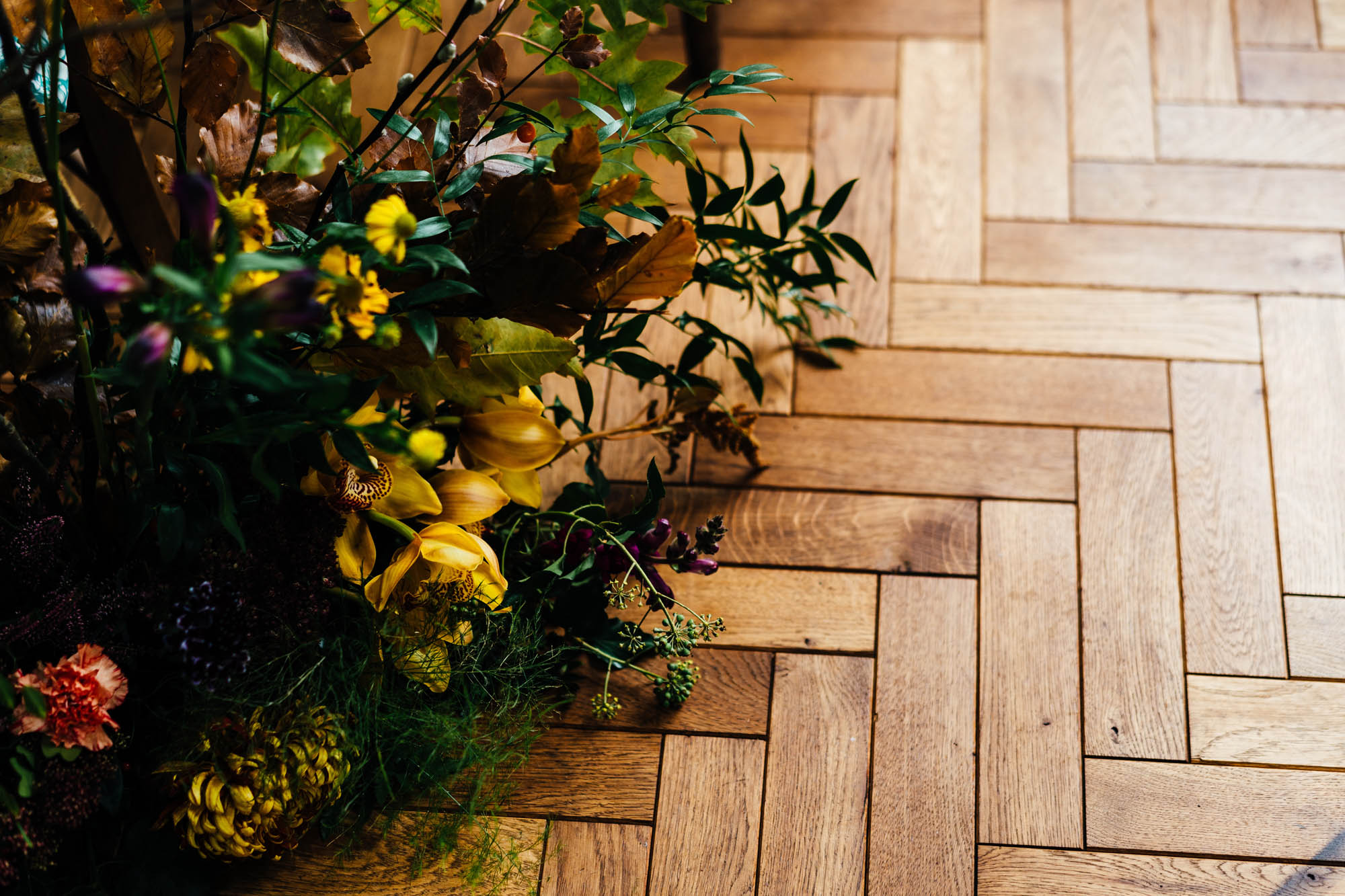 Naomi and Chris's alternative autumn wedding by Hannah Hall Photography
