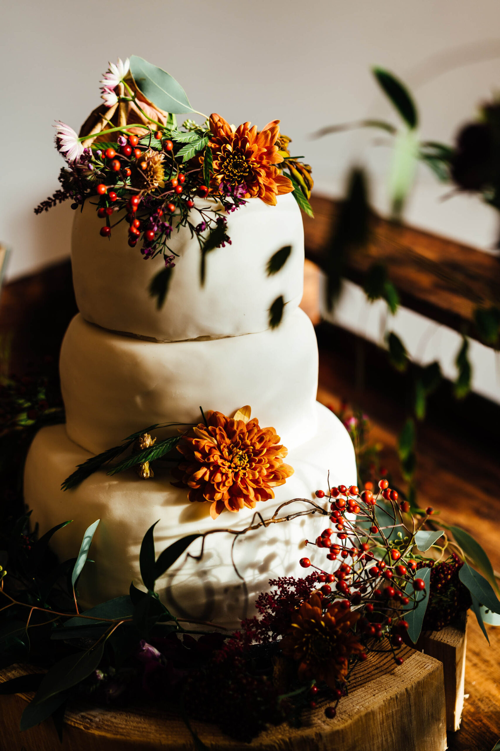 Naomi and Chris's alternative autumn wedding by Hannah Hall Photography